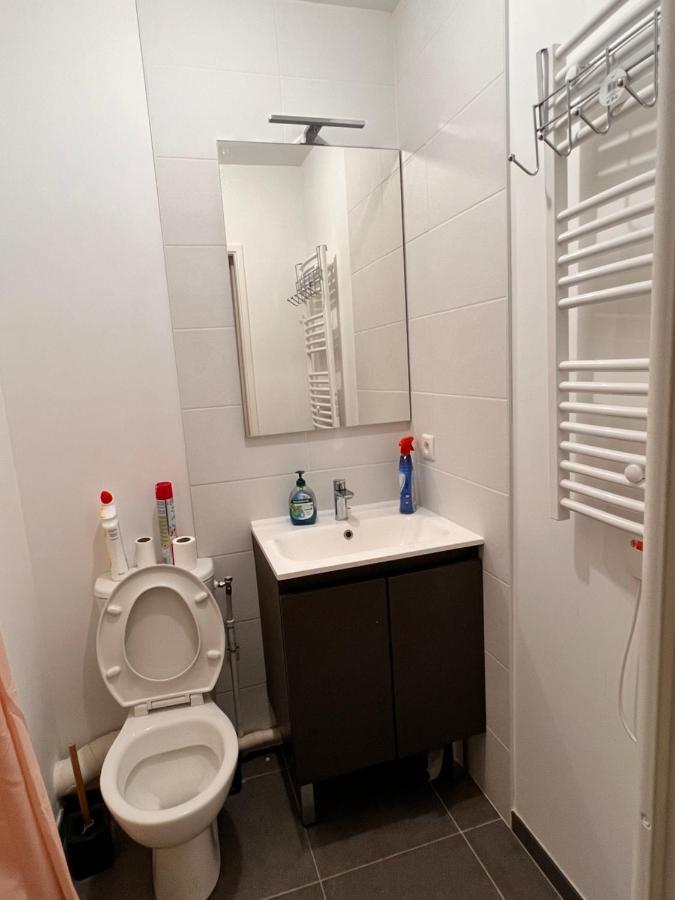 Chambre Privee Dans Un Appartement A 37 Min De Champs Elysees Sartrouville Dış mekan fotoğraf